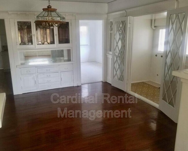 Foto del edificio - 219 S Avenue 60