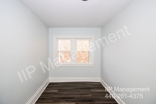 Foto del edificio - Cleveland East Side Beautiful Updated Unit...