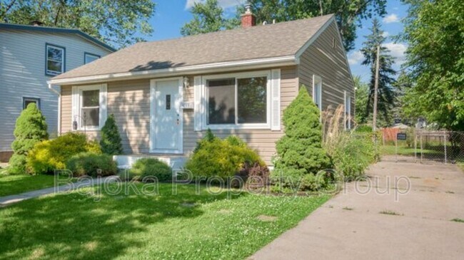 Foto del edificio - 6703 Campbell St