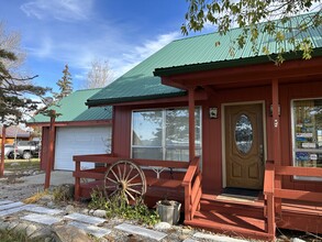 Building Photo - 20 Orcutt Dr