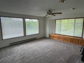 Building Photo - 1397 Zylstra Rd