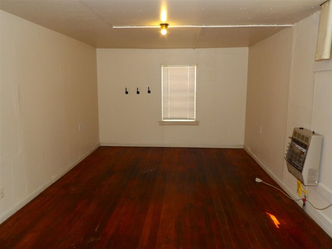 Foto del edificio - 1214 SW D Ave