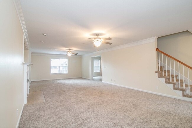 Building Photo - 2498 Hattington Dr