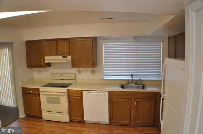 Building Photo - 6417 Copperhead Ct