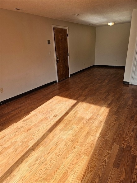 Photo - 75 Scotch Pond Pl Apartment