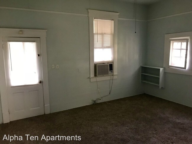 Building Photo - 2807 S Ferdinand Ave