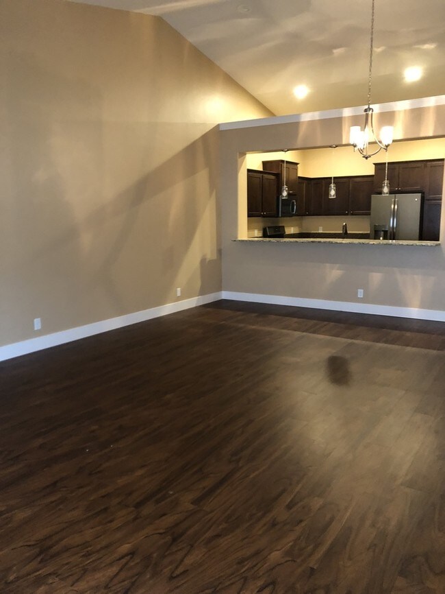 Building Photo - Beautiful Brand New Home