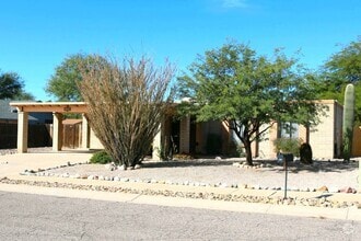 Building Photo - 4848 W Red Wolf Dr