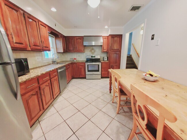 Foto del edificio - 9 Bonan Dr