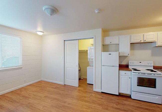 Building Photo - 1 bedroom in Lakewood CO 80214