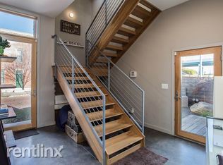 Foto del edificio - 2 br, 1.5 bath House - 79 E Russell St