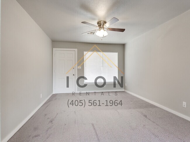 Foto del edificio - 1713 Sheffield Rd