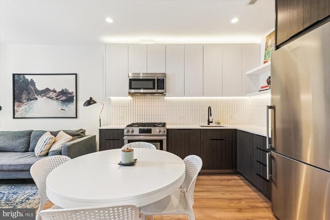 Building Photo - 3117 Georgia Ave NW