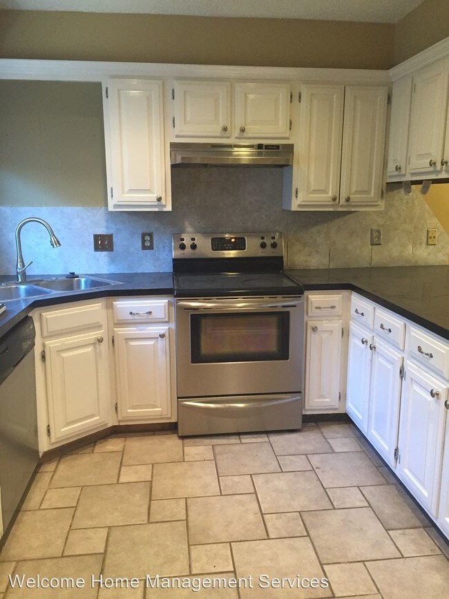 Building Photo - 1716 Wilderness Dr