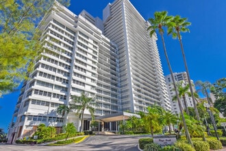 Building Photo - 4280 Galt Ocean Dr