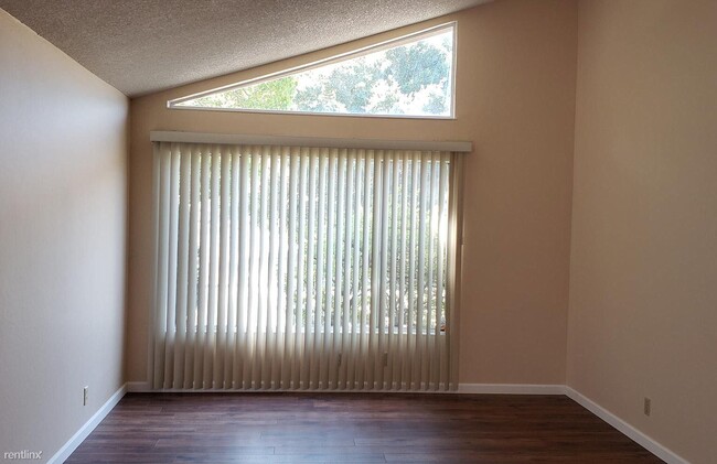 Building Photo - 1681 Partridge Dr