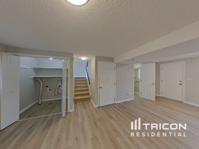 Foto del edificio - 7025 Loveland Terrace