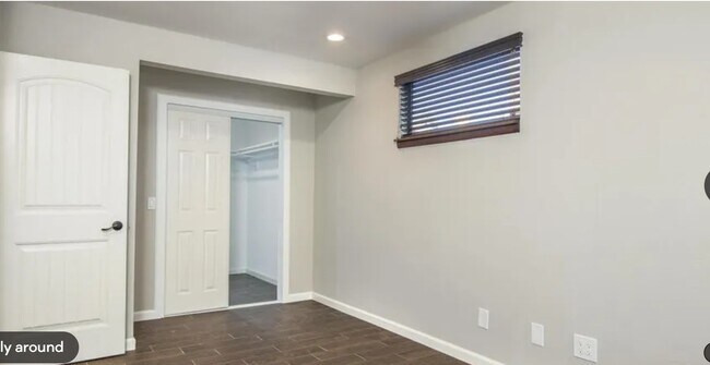 Foto del edificio - 502 E Woodland Dr