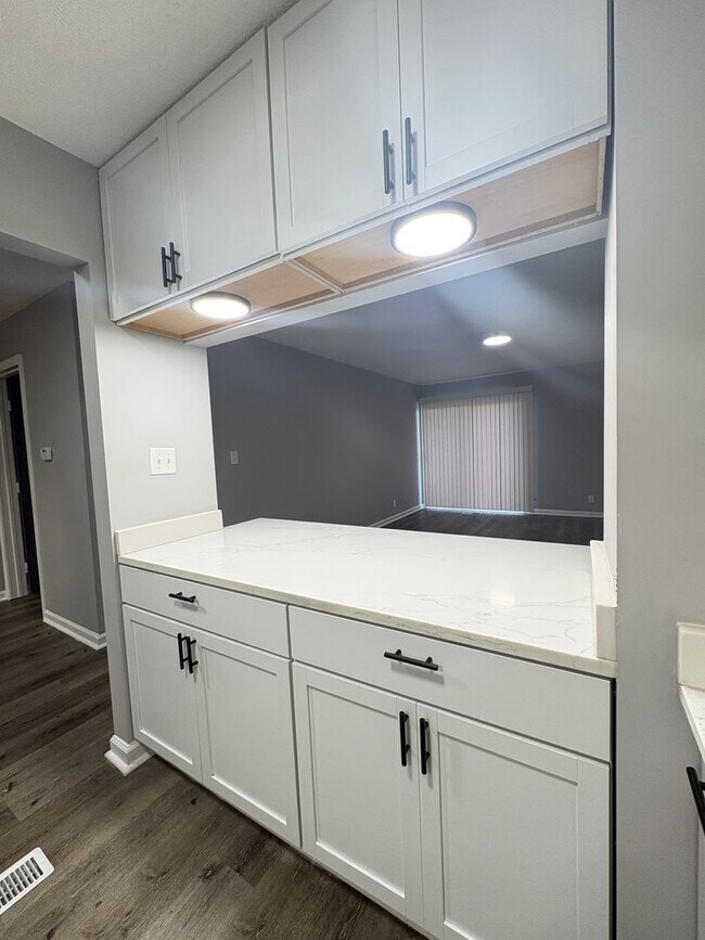 Foto del edificio - Discover Your Perfect Home at Bellagio North Living I in Indianapolis