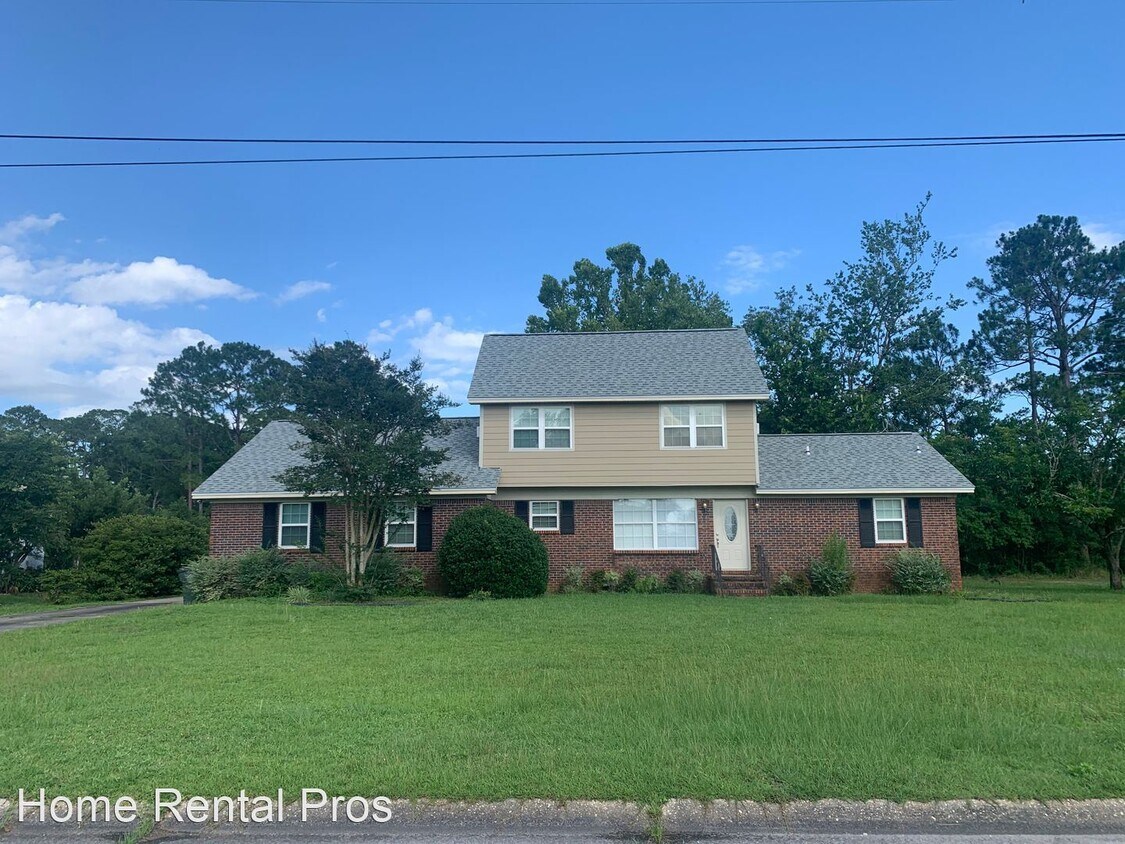 Primary Photo - 4 br, 3 bath House - 1300 La Paz St
