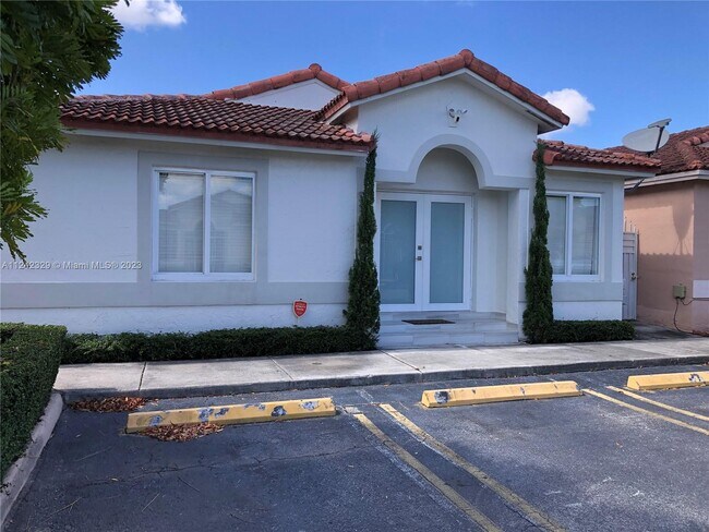 Building Photo - 9105 NW 120th St