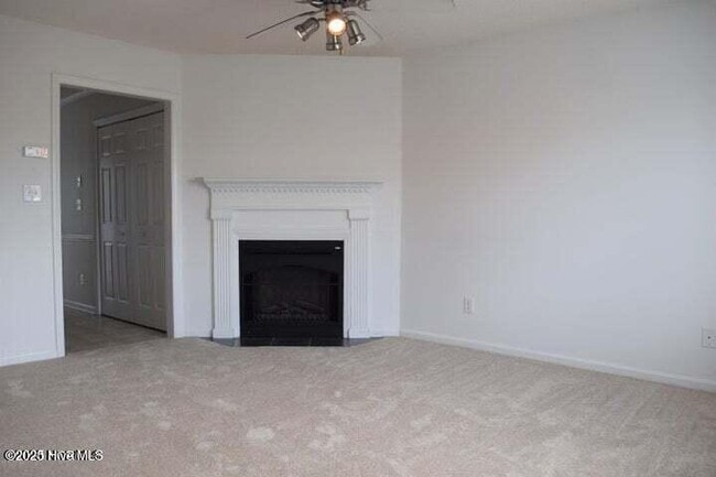 Building Photo - 2108 Flagstone Ct
