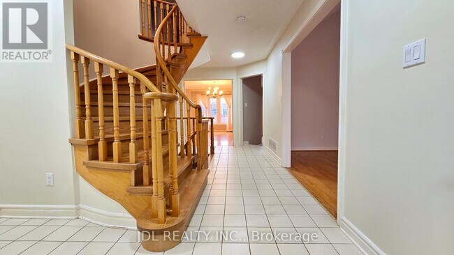 Photo du bâtiment - 23 Barlow Rd