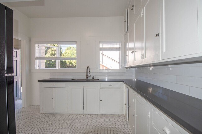 Foto del edificio - 314 W Mission St