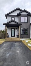 Building Photo - 15 Cedar Hill Pl