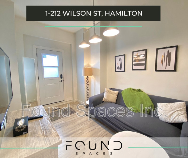 Primary Photo - 212 Wilson St
