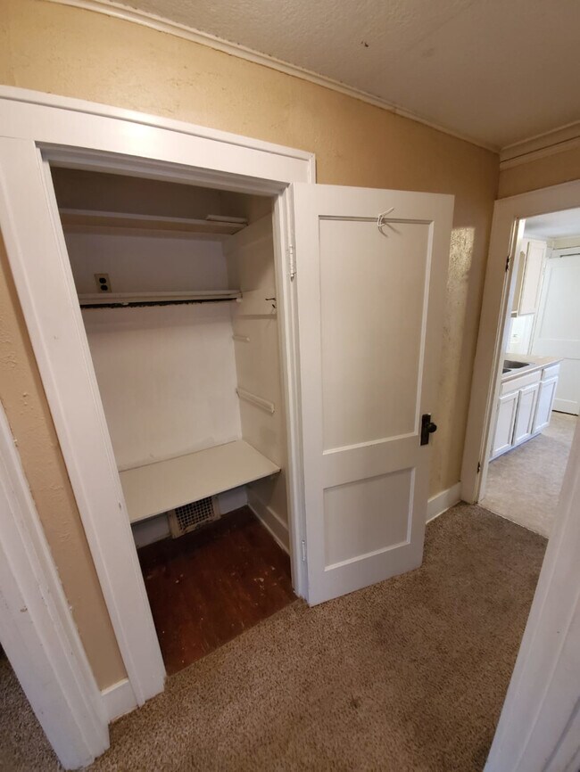 Foto del edificio - 3113 Pleasant St