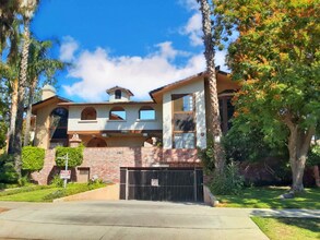 Building Photo - 1517 Rock Glen Ave