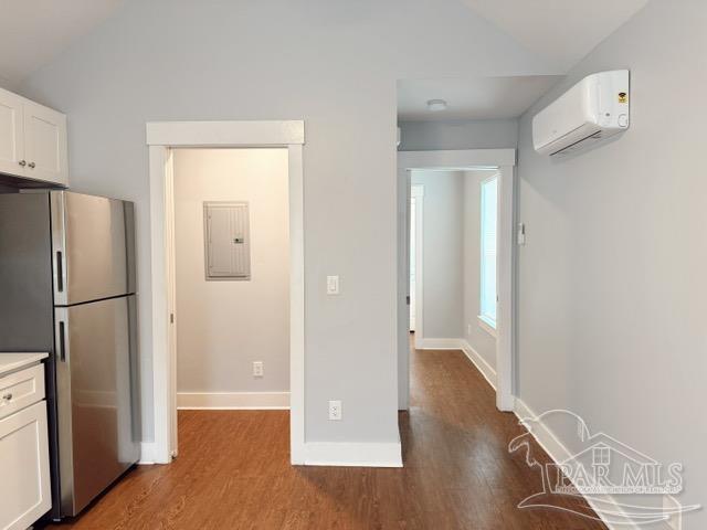 Foto del edificio - 2051 W Blount St