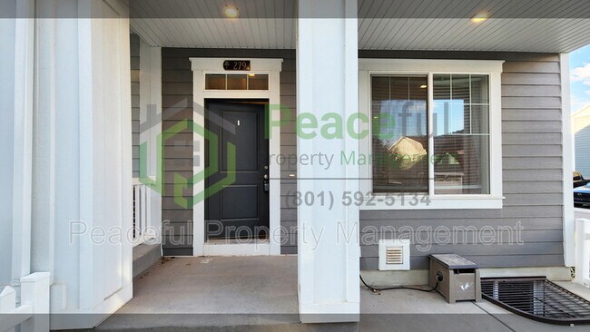 Foto del edificio - 279 Grace Ln