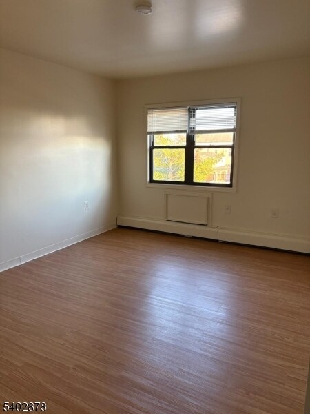 Foto del edificio - 701 Cranford Ave