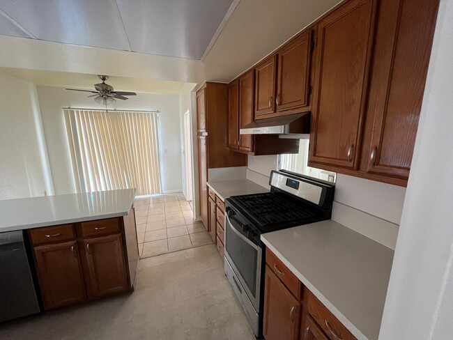 Foto del edificio - 2939 Creek Point Dr