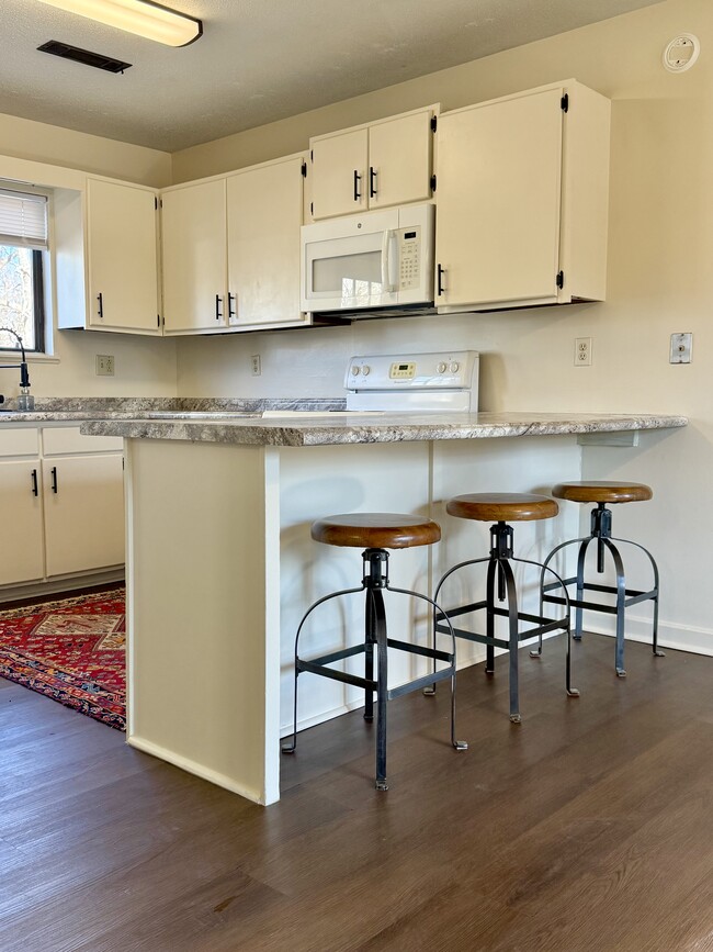 Photo - 1914 Waldens Edge Townhome