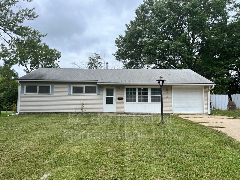 Primary Photo - 10712 Cambridge Ave