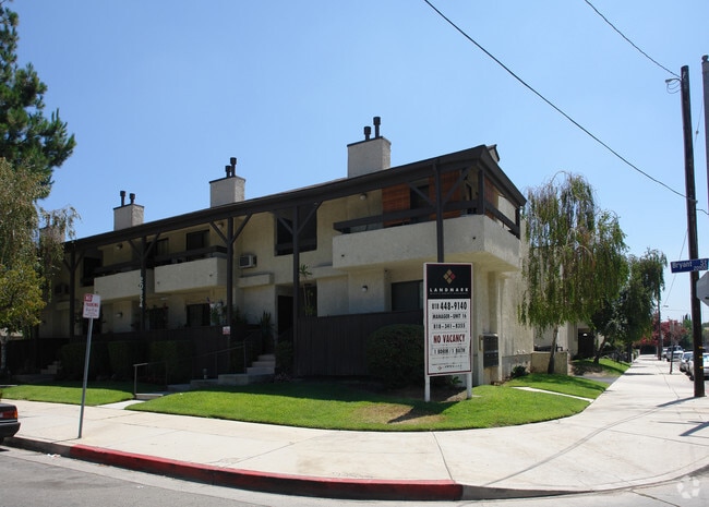 Building Photo - 20954 Bryant St