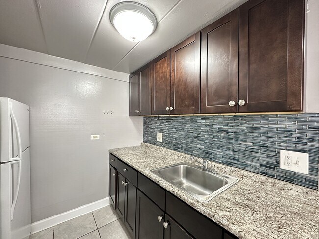 Foto del edificio - 9612 Ivanhoe Ave