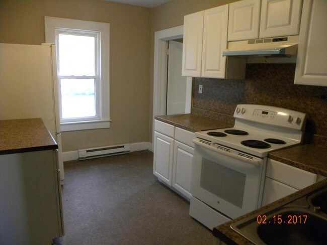 Building Photo - 319 Naylor Street