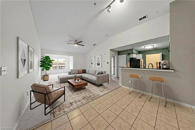 Foto del edificio - 8290 Ibis Club Ln