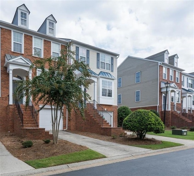 Photo - 1369 Thornborough Dr Townhome