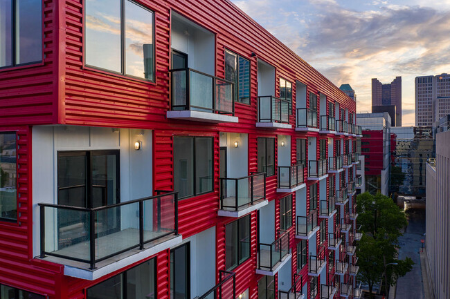 Balcones en todos los apartamentos - The Pierce