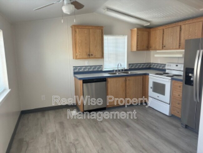 Foto del edificio - 1430 W Central Ave