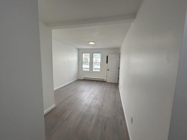 Building Photo - 222 W Patterson St