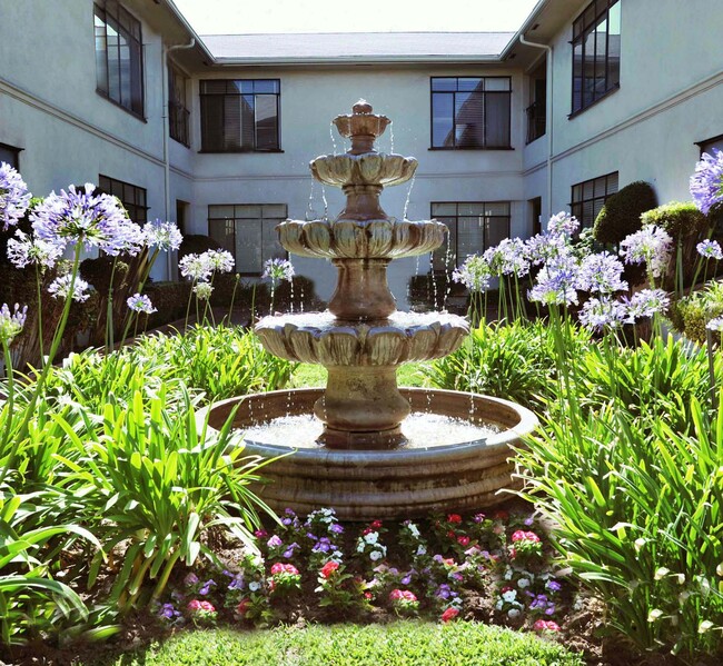 Foto del edificio - 5056 Tujunga Ave