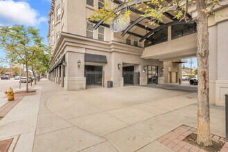 Building Photo - 277 N Broadway