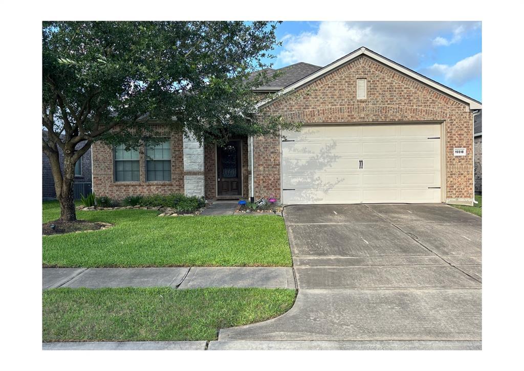 Primary Photo - 15518 Huddleston Dr