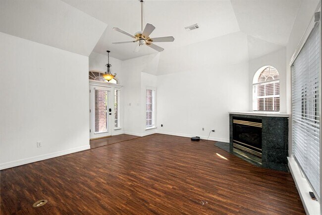 Building Photo - 4615 Cashel Spring Dr